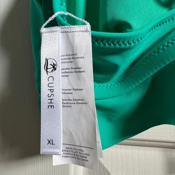 NWT Cupshe Green ruffled bikini set size XL - Picture 3 of 4